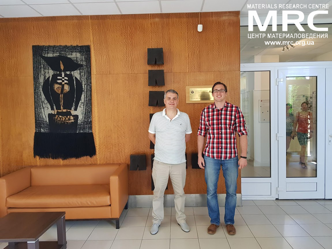 MRC director Oleksiy Gogotsi and reesearch scientists Michal Procházka, Polymer Institute SAS