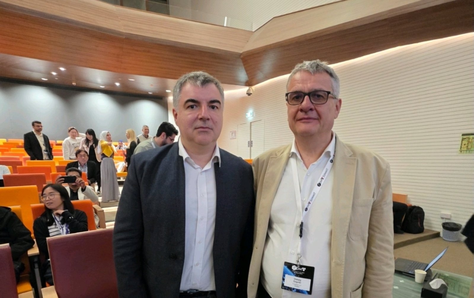 Nobel Prize Laureate Prof. Kostya Novoselov and Dr.Oleksiy Gogotsi, the director of MRC and Carbon-Ukraine at I2DM 2025 Nobel prize Laureate Prof. Kostya Novoselov and Dr.Oleksiy Gogotsi, the director of MRC and Carbon-Ukraine at I2DM 2025